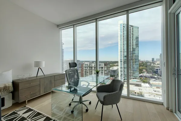 $3,750 | 301 West Avenue, Unit 1703, Austin, TX 78701