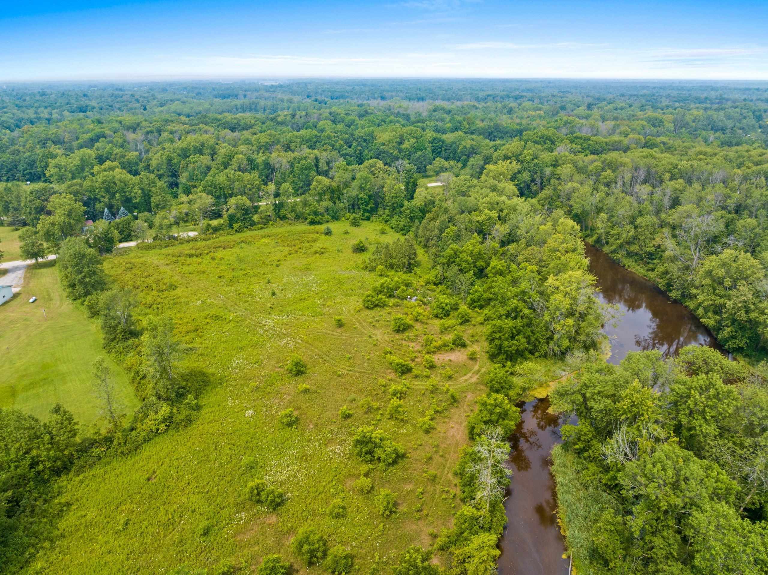 Topel Road Oconto, WI 54153 - Photo 5 of 38