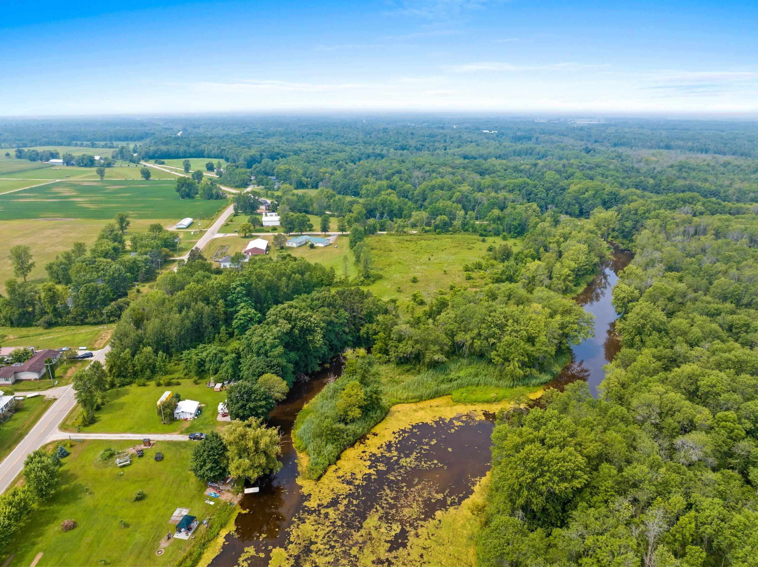 Topel Road Oconto, WI 54153 - Photo 8 of 38