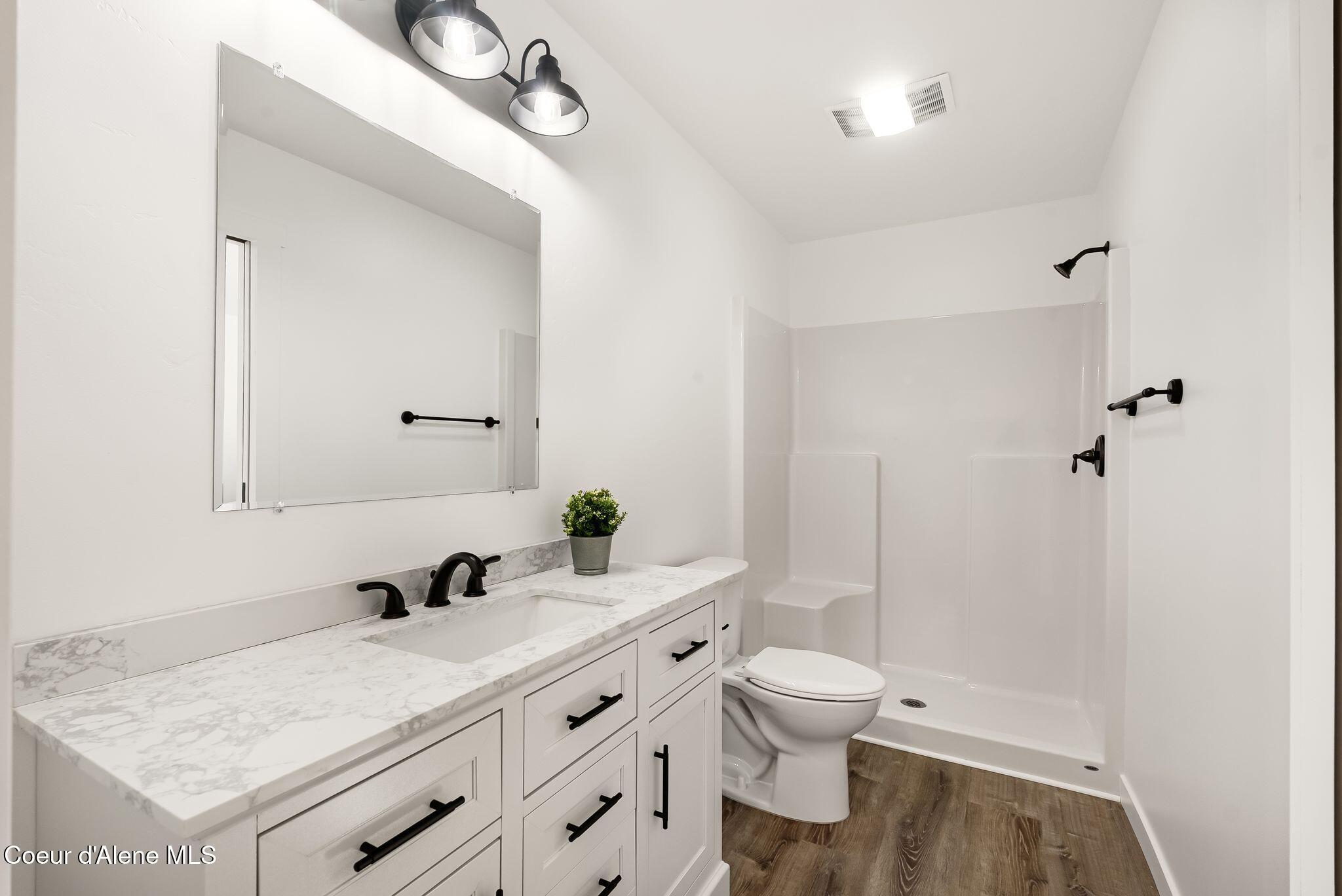 375 Jasper Loop Ponderay, ID 83852 - Photo 11 of 35 11_DSC05495