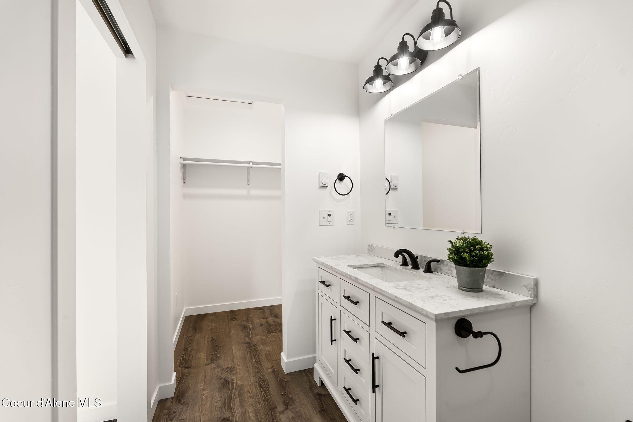 375 Jasper Loop Ponderay, ID 83852 - Photo 12 of 35 12_DSC05510