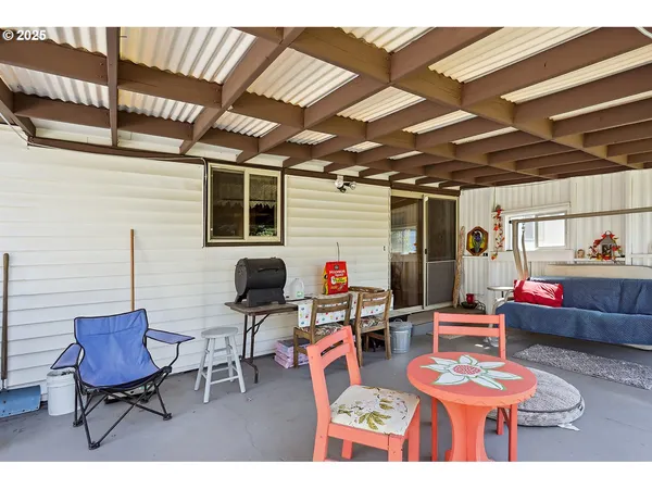 $375,000 | 825 Maple Drive, Goldendale, WA 98620