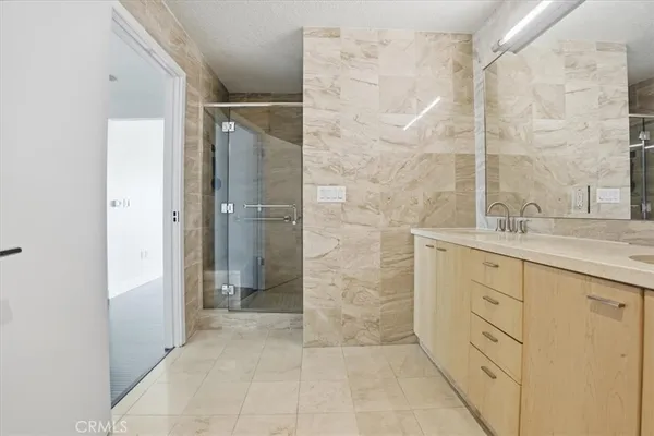 $9,500 | 3131 Michelson Drive, Unit 1802, Irvine, CA 92612