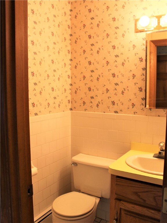 177 Scott Road Cumberland, RI 02864 - Photo 17 of 43 Half Bath