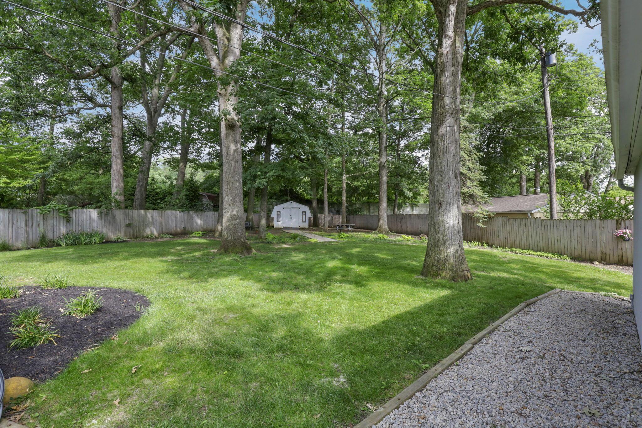 5252 Roche Place Columbus, OH 43229 - Photo 46 of 46 46-web-or-mls-IMG_1465