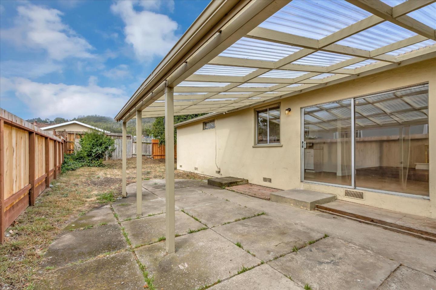 728 Arguello Boulevard Pacifica, CA 94044 - Photo 33 of 34 a view of a house with backyard