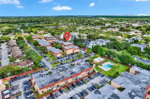 $320,000 | 9956 Southwest 88th Street, Unit 1281, Miami, FL 33176