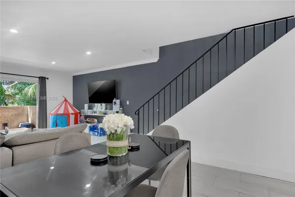 $320,000 | 9956 Southwest 88th Street, Unit 1281, Miami, FL 33176