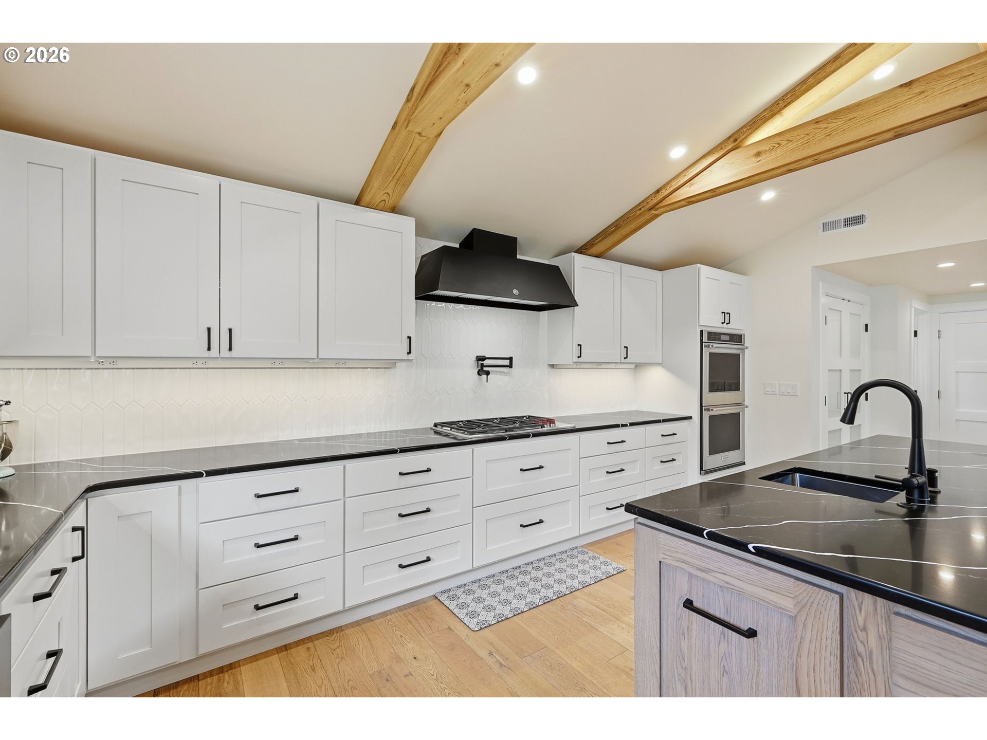2010 Valhalla Street Eugene, OR 97401 - Photo 13 of 48