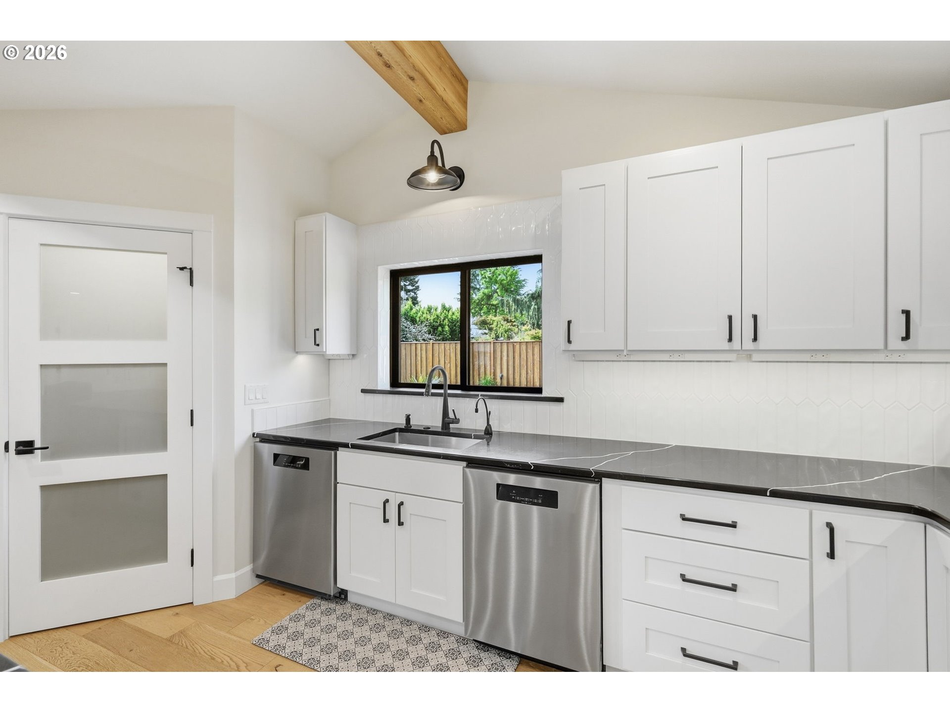2010 Valhalla Street Eugene, OR 97401 - Photo 15 of 48
