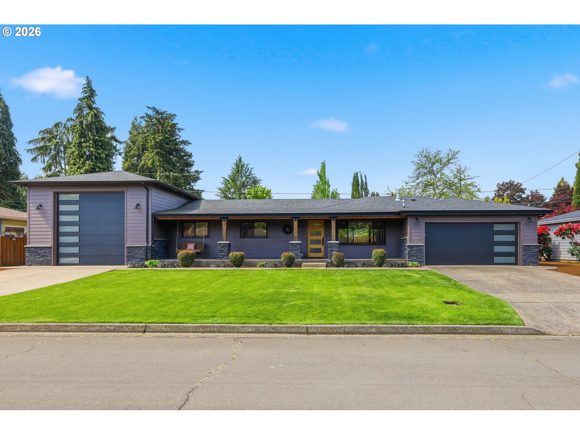 2010 Valhalla Street Eugene, OR 97401 - Photo 2 of 48
