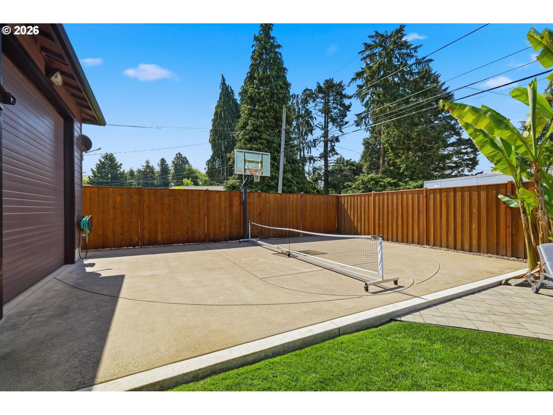 2010 Valhalla Street Eugene, OR 97401 - Photo 40 of 48