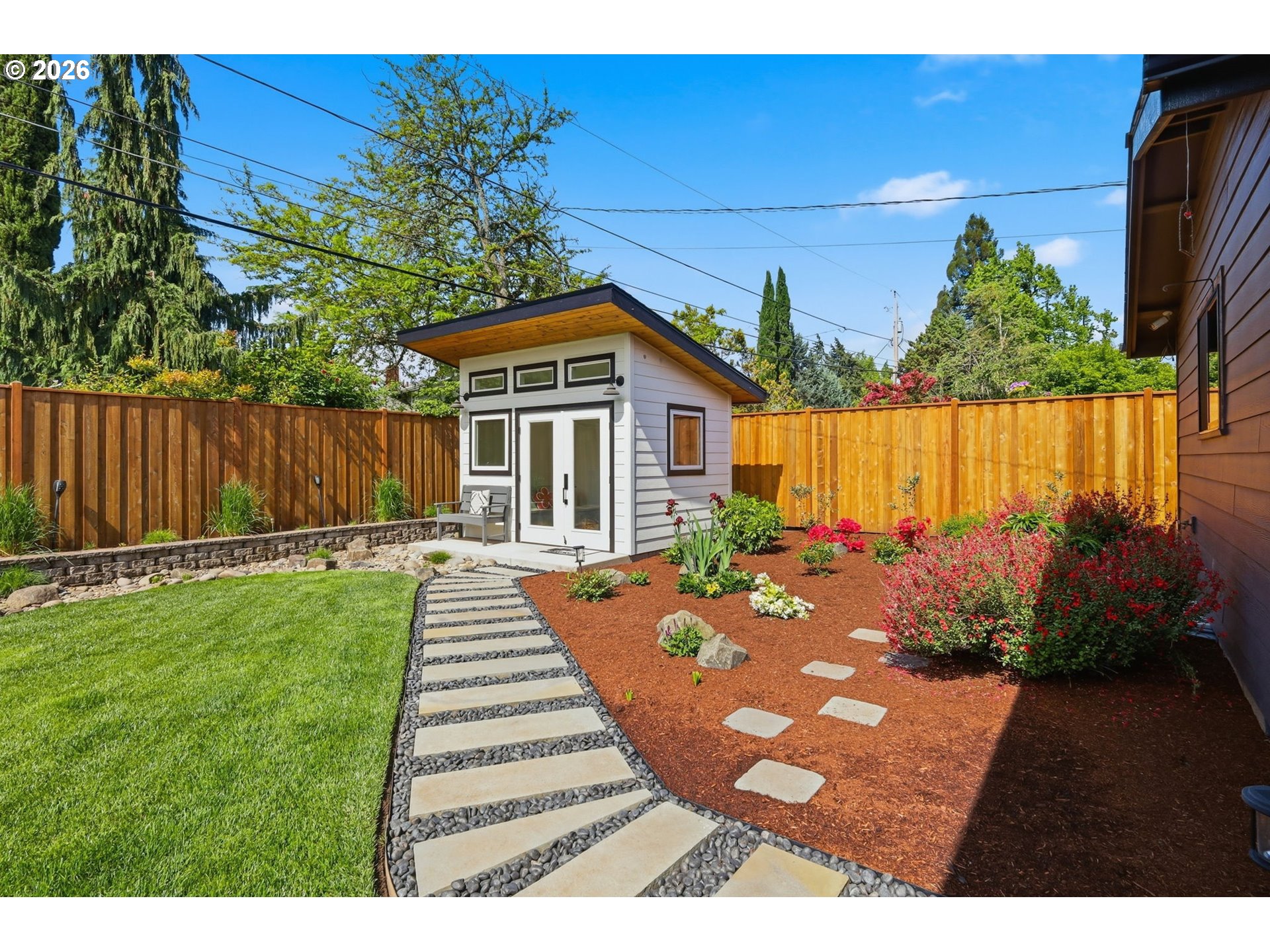 2010 Valhalla Street Eugene, OR 97401 - Photo 43 of 48