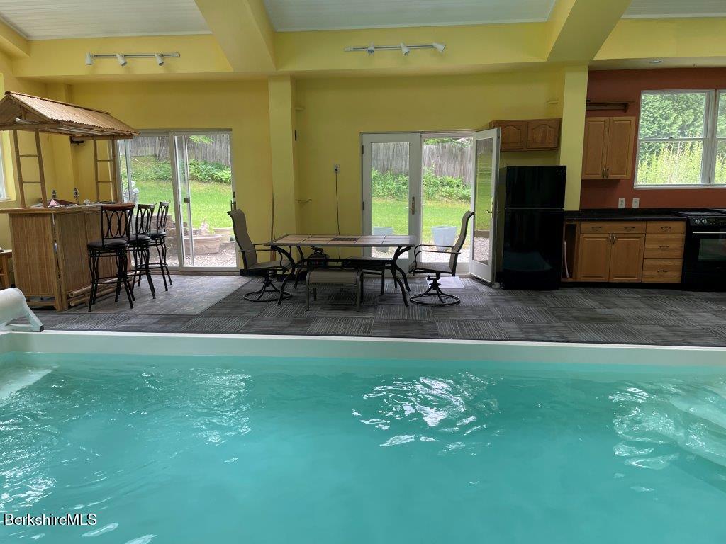 851 East New Lenox Road Pittsfield, MA 01201 - Photo 20 of 58 20260601_144502523_iOS