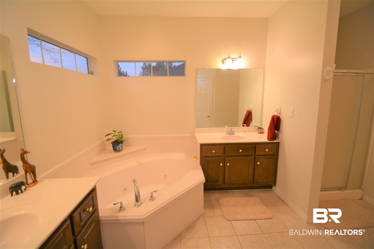 5448 Henning Drive West Mobile, AL 36619 - Photo 25 of 49