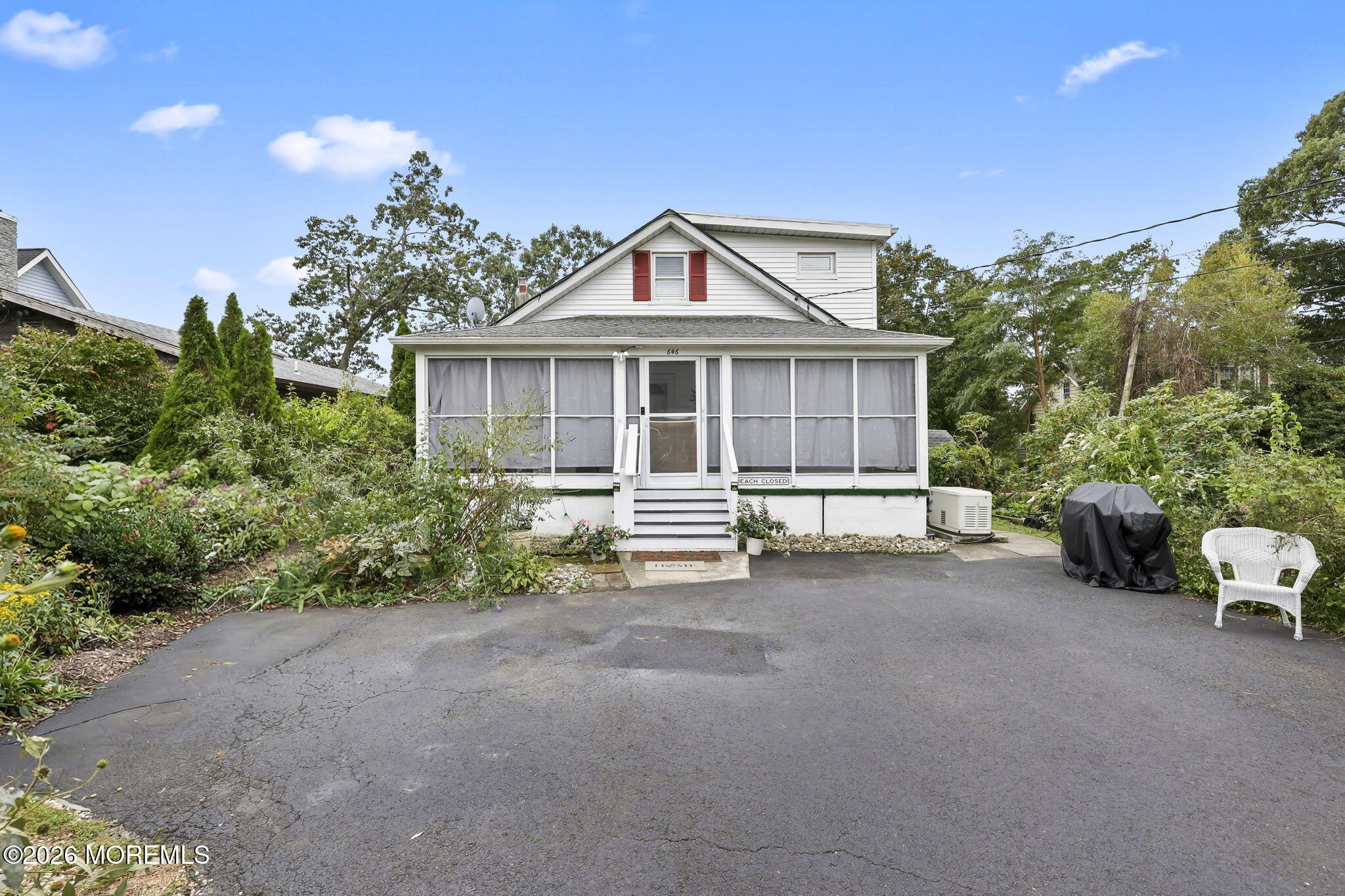 646 South Riverside Drive Neptune, NJ 07753 - Photo 25 of 58 2-web-or-mls-LPM_6945