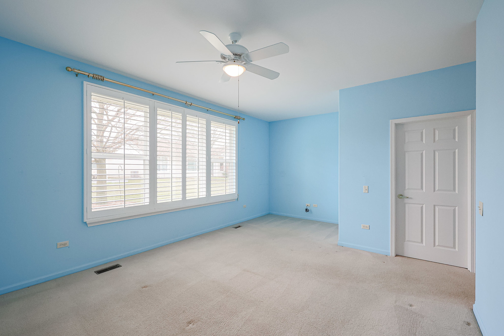 12214 Plum Grove Road Huntley, IL 60142 - Photo 13 of 26 Gallery Image 13