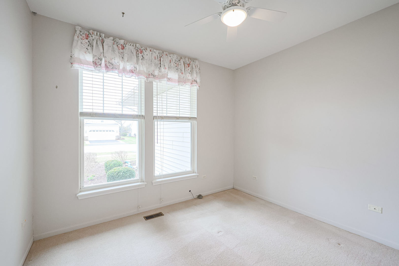 12214 Plum Grove Road Huntley, IL 60142 - Photo 19 of 26 Gallery Image 19