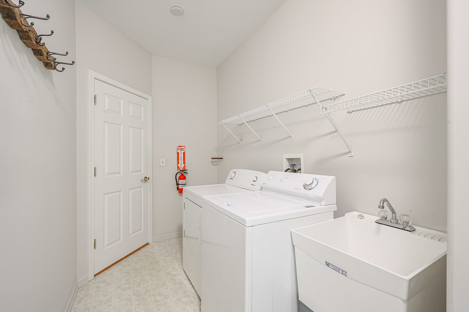 12214 Plum Grove Road Huntley, IL 60142 - Photo 22 of 26 Gallery Image 22
