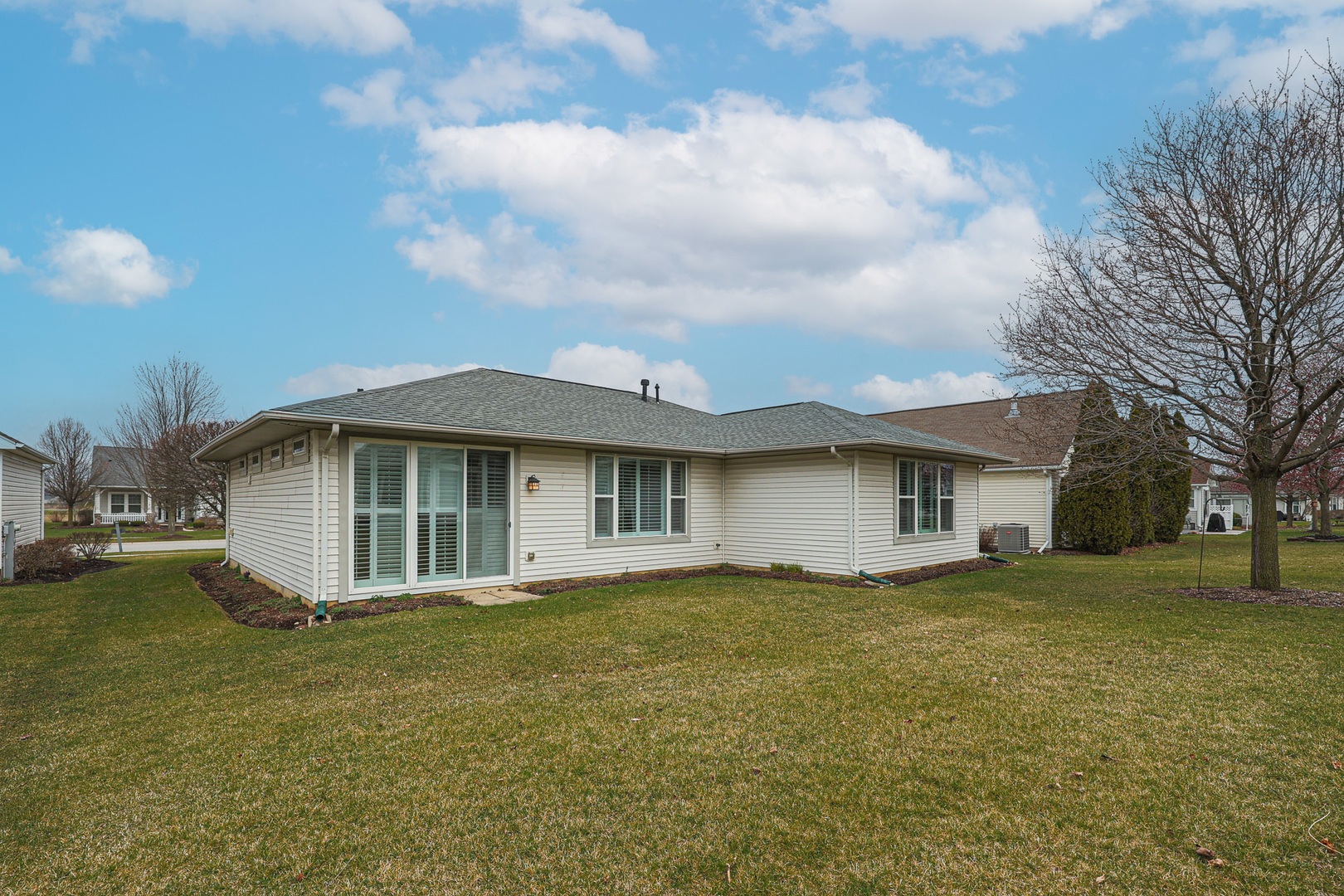 12214 Plum Grove Road Huntley, IL 60142 - Photo 25 of 26 Gallery Image 25