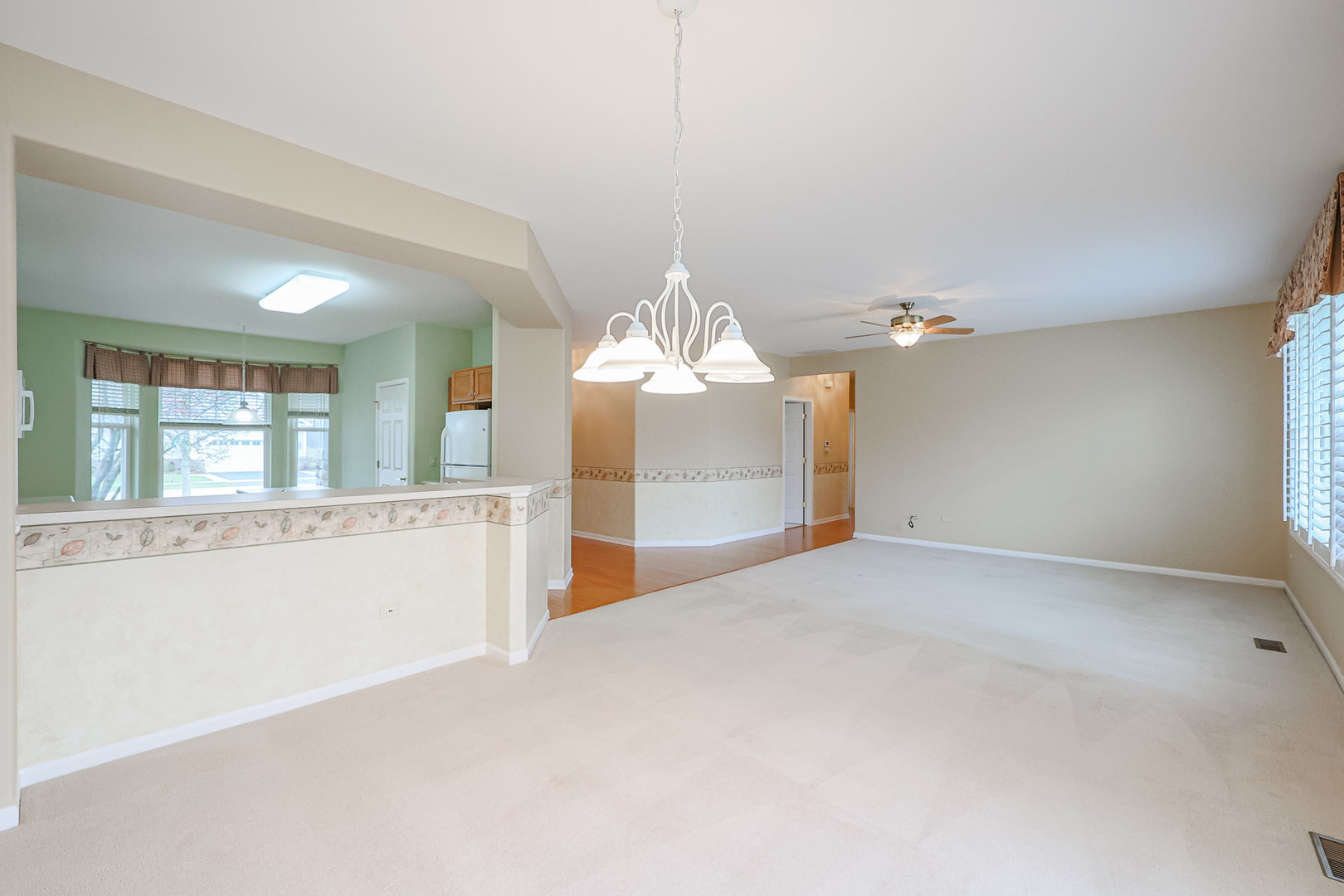 12214 Plum Grove Road Huntley, IL 60142 - Photo 5 of 26 Gallery Image 5