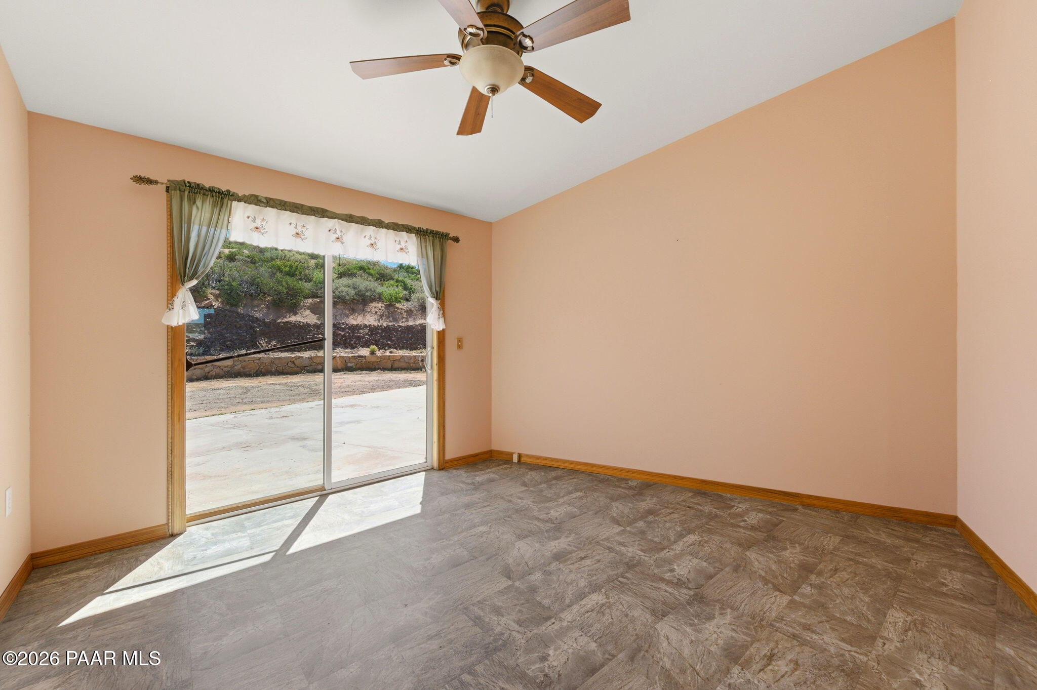 1670 Trinity Lane Dewey, AZ 86327 - Photo 23 of 39 23-Office
