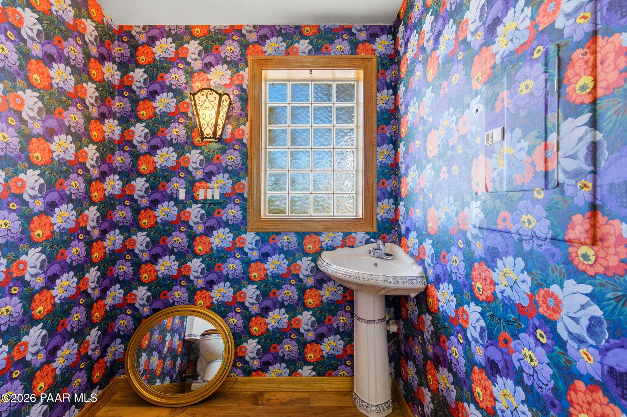 1670 Trinity Lane Dewey, AZ 86327 - Photo 24 of 39 24-Powder Bathroom