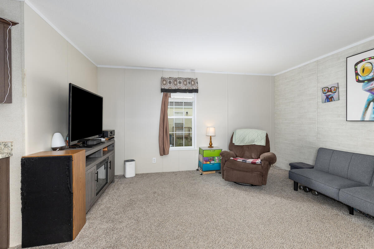 360 East Tuttle Road, Unit 121 Ionia, MI 48846 - Photo 6 of 20 360-E-Tuttle_005