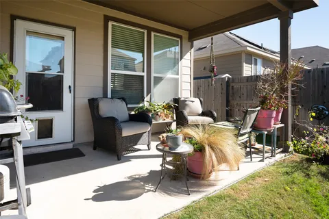 $330,000 | 137 Big Leaf Drive, Buda, TX 78610