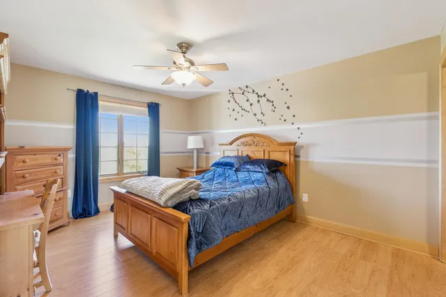 $949,999 | 23535 York Road, Hutchinson, MN 55350