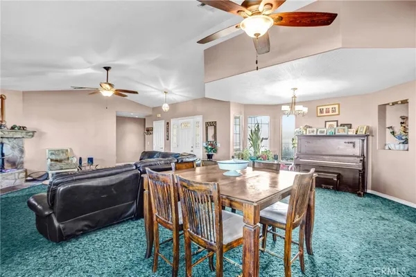 $560,000 | 10439 Mesa Street, Oak Hills, CA 92344
