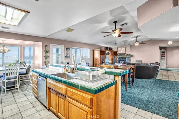 $560,000 | 10439 Mesa Street, Oak Hills, CA 92344