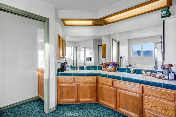 $560,000 | 10439 Mesa Street, Oak Hills, CA 92344