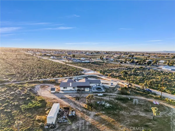 $560,000 | 10439 Mesa Street, Oak Hills, CA 92344