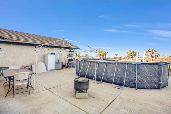 $560,000 | 10439 Mesa Street, Oak Hills, CA 92344