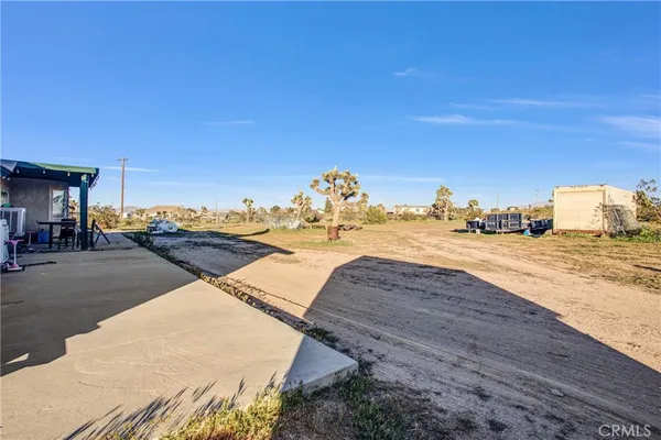 $560,000 | 10439 Mesa Street, Oak Hills, CA 92344