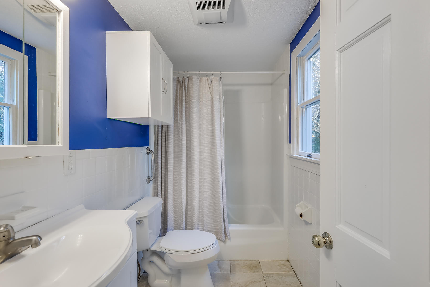 349 Great Marsh Road Centerville, MA 02632 - Photo 14 of 25 1st Floor Bath