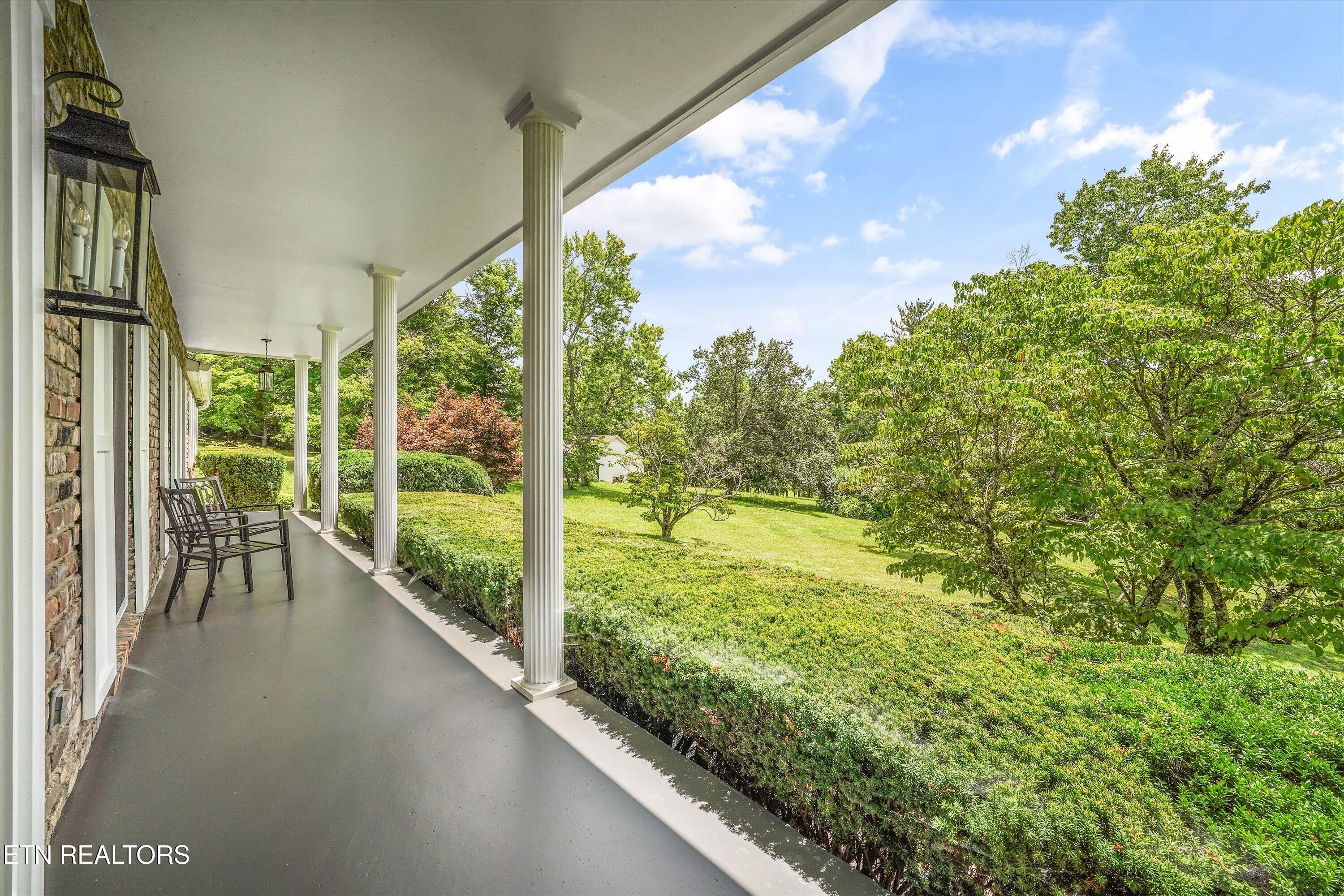 5226 Luttrell Road Knoxville, TN 37918 - Photo 5 of 42 33-5226 Luttrell Rd35