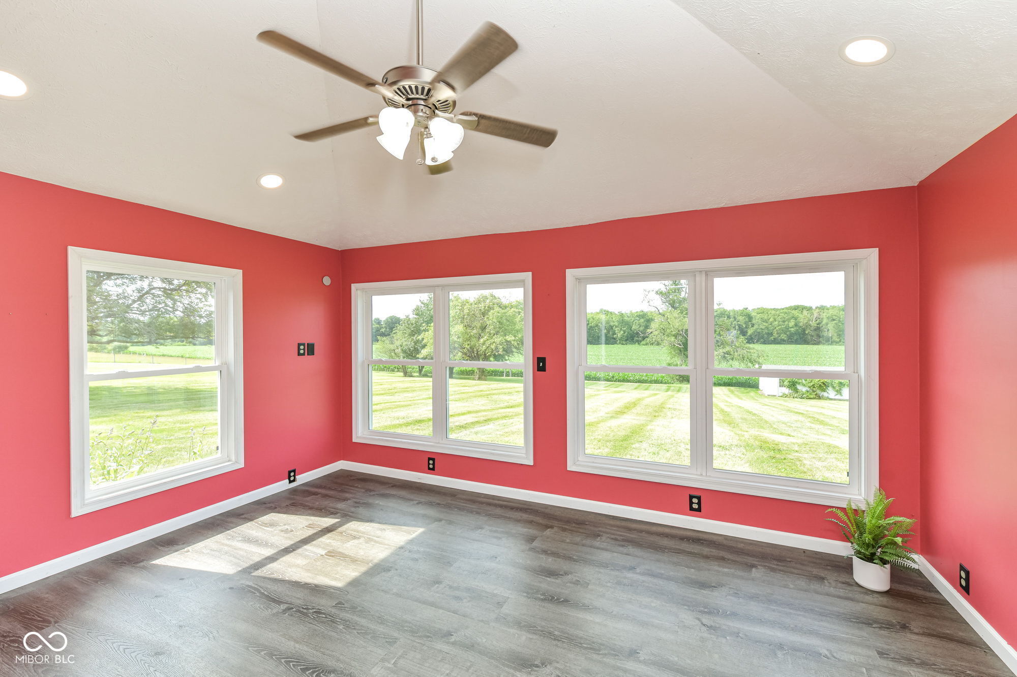 9054 West 8th Street Road Anderson, IN 46011 - Photo 18 of 56