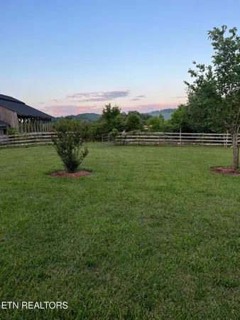 $700,000 | 1066 River Road, Kingston, TN 37763