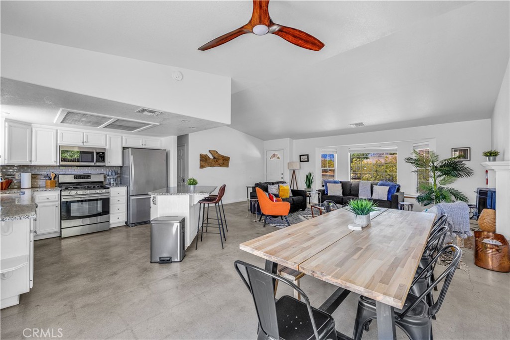63372 Quail Springs Road Joshua Tree, CA 92252 - Photo 10 of 54