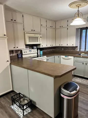 $209,900 | 806 1st Avenue, Madison, MN 56256