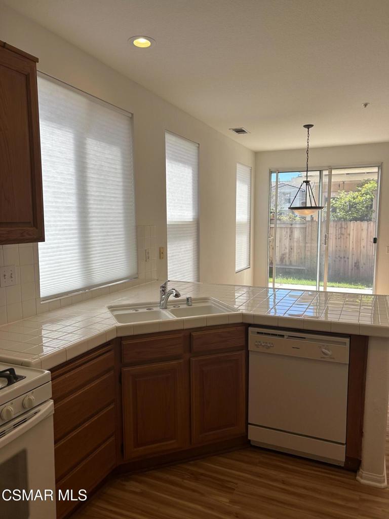 822 Pontoon Way Oxnard, CA 93035 - Photo 6 of 18