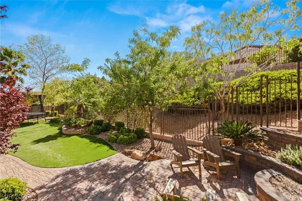 $1,199,000 | 725 Porto Mio Way, Las Vegas, NV 89138