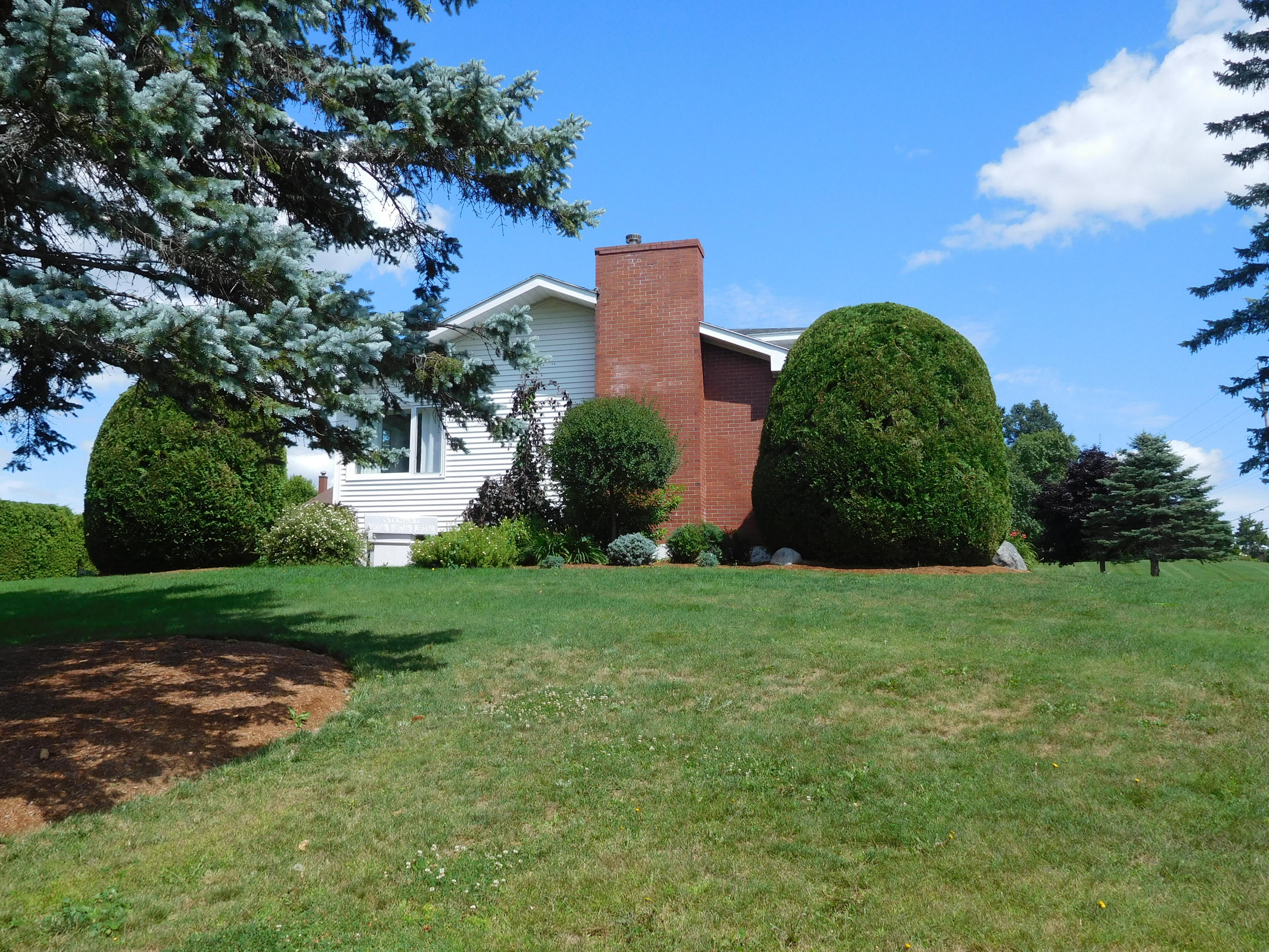 305 State Street Presque Isle, ME 04769 - Photo 26 of 36 side view
