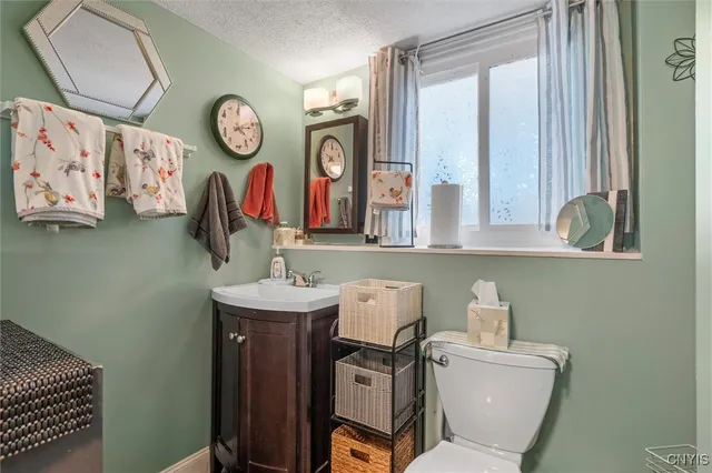 $250,000 | 8221 Lucchesi Drive, Clay, NY 13041