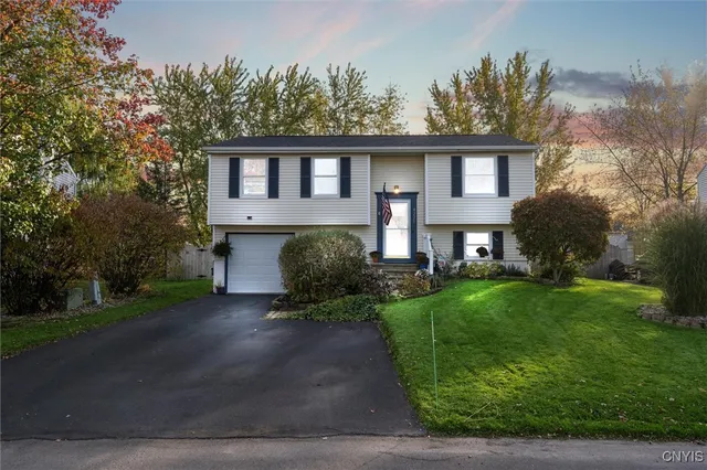 $250,000 | 8221 Lucchesi Drive, Clay, NY 13041