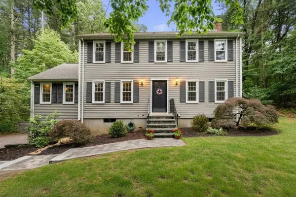 $989,000 | 409 North Road, Sudbury, MA 01776