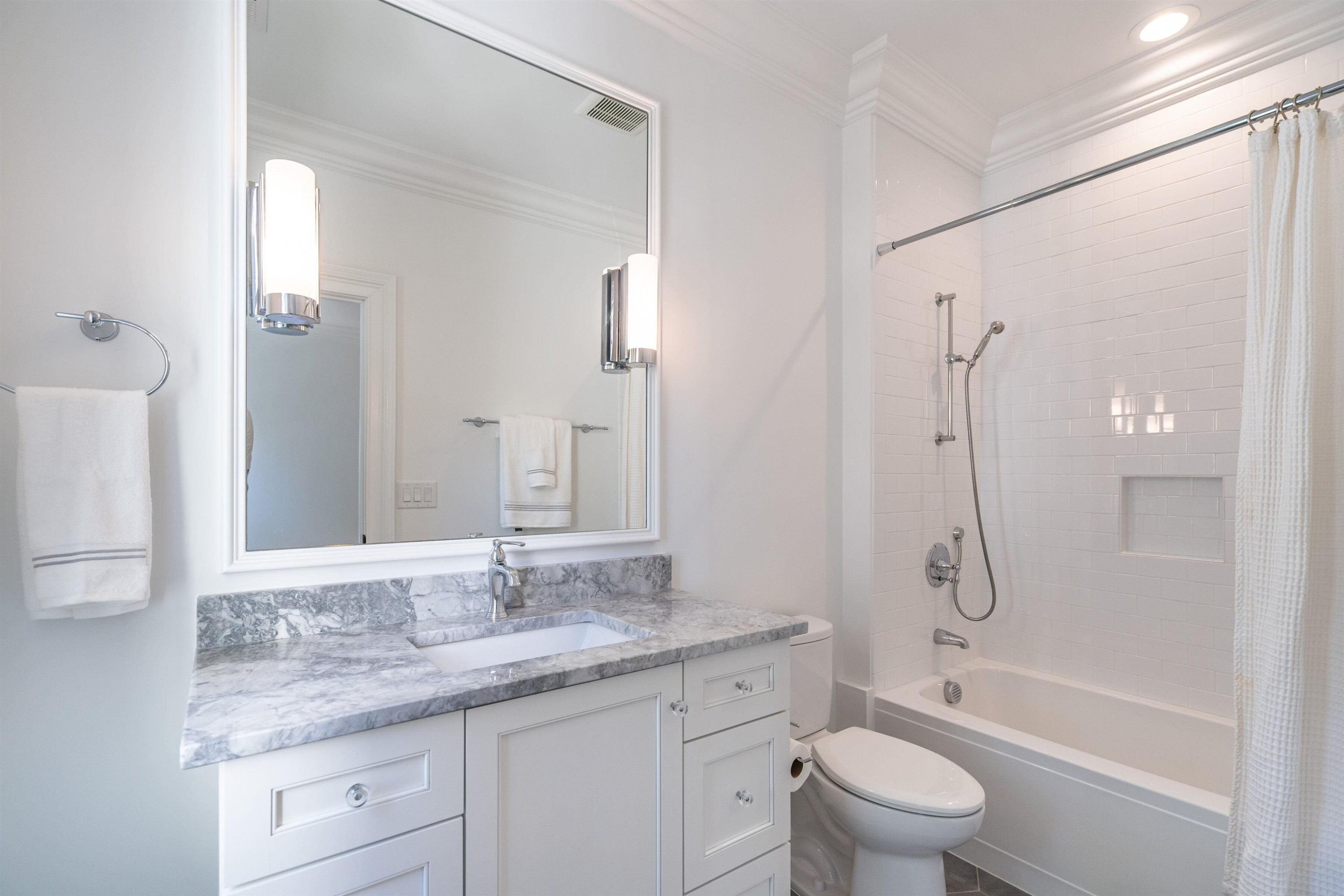 1602 Jarvis Street Raleigh, NC 27608 - Photo 36 of 49 Photo 37