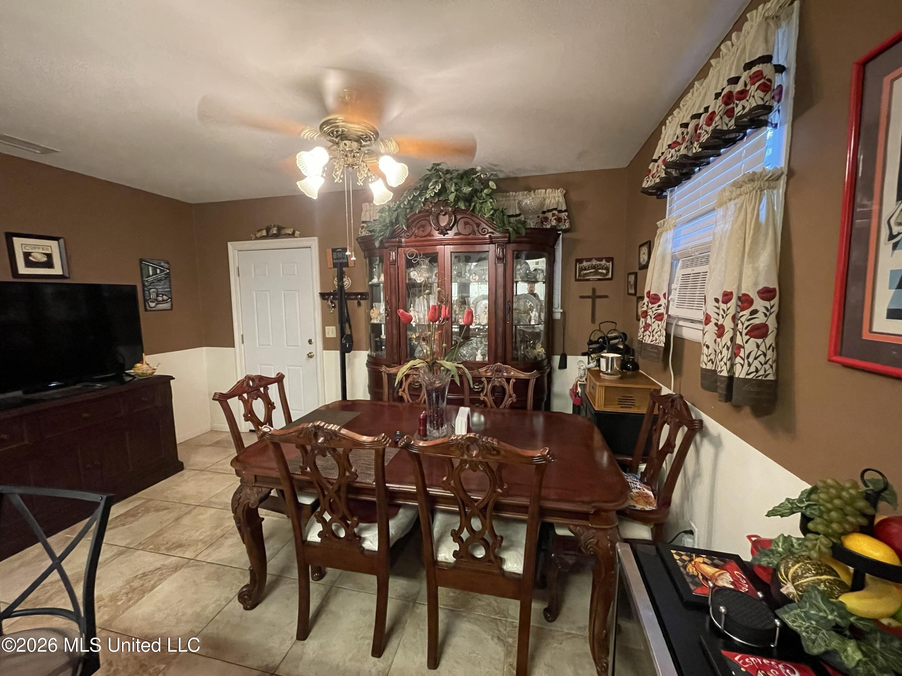 1172 West 20th Street Laurel, MS 39440 - Photo 13 of 36 kitchen 5